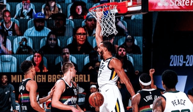  穆科科替补绝杀，多特蒙德惊险拿下弗莱堡  